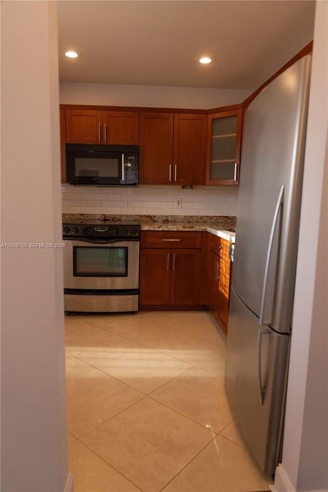 7703 Camino Real #406 - Photo 4 of 24