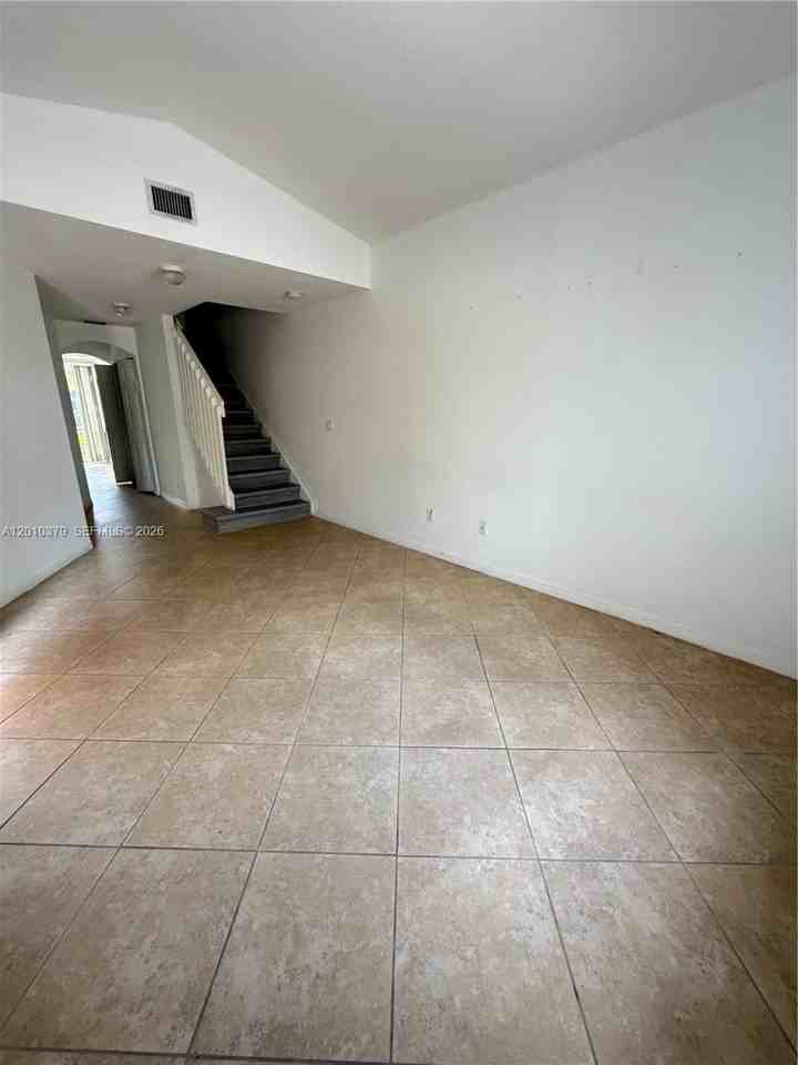 4939 N Harbor Isles Dr #106 - Photo 6 of 19