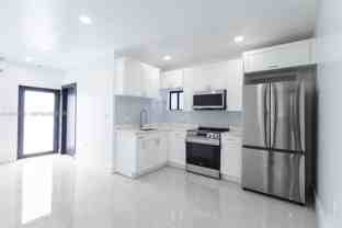 571 Nw 152nd St #BACK - Photo 1 of 1