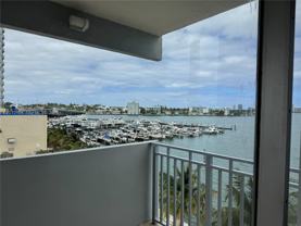7545 E Treasure Dr #5G - Photo 1 of 1