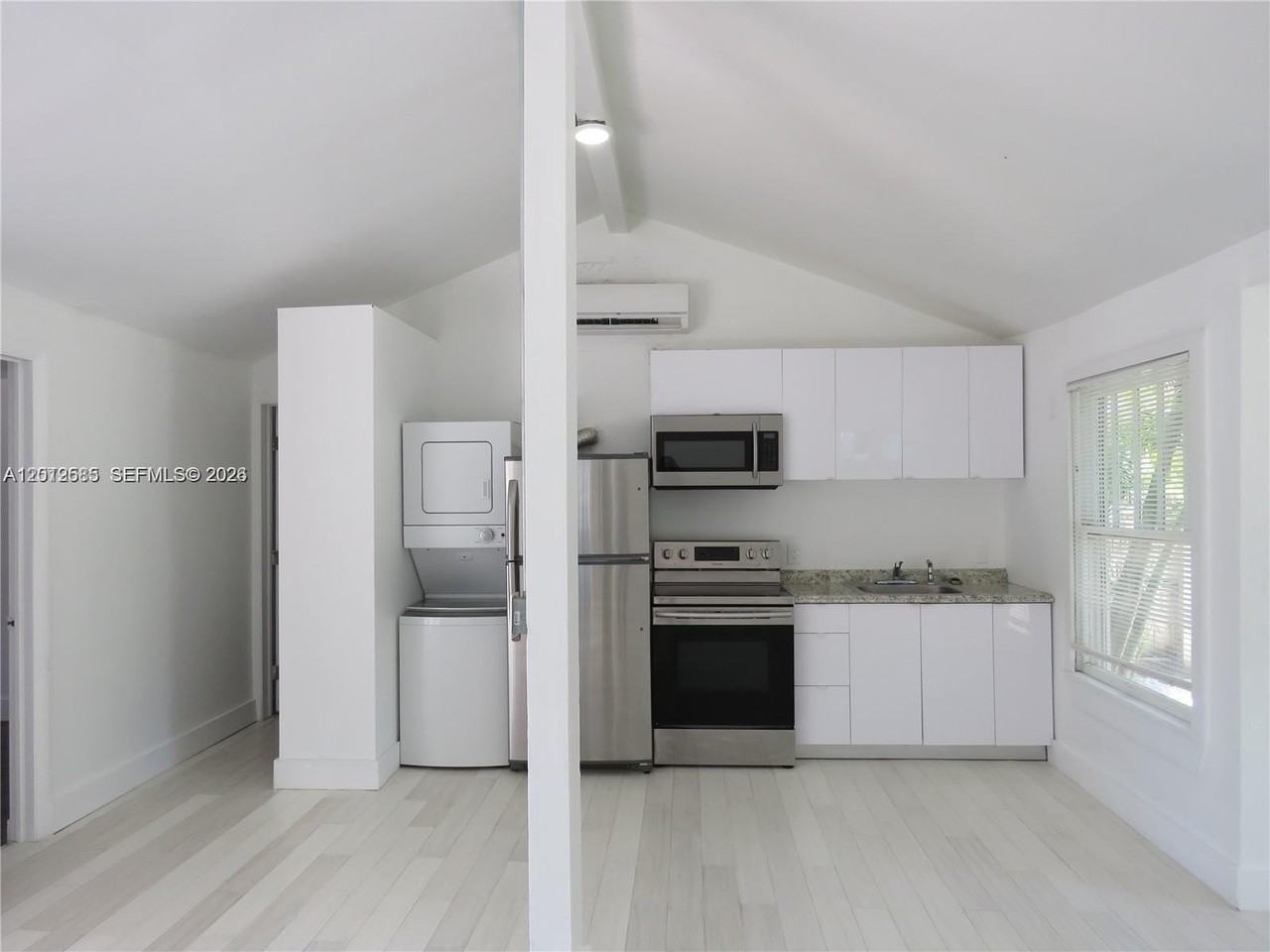 1937 Taylor St #1 - Photo 5 of 13
