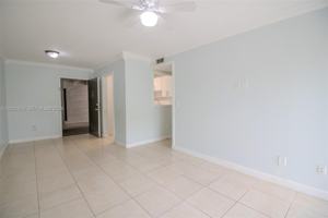 featured image of 10365 N Kendall Dr #D1