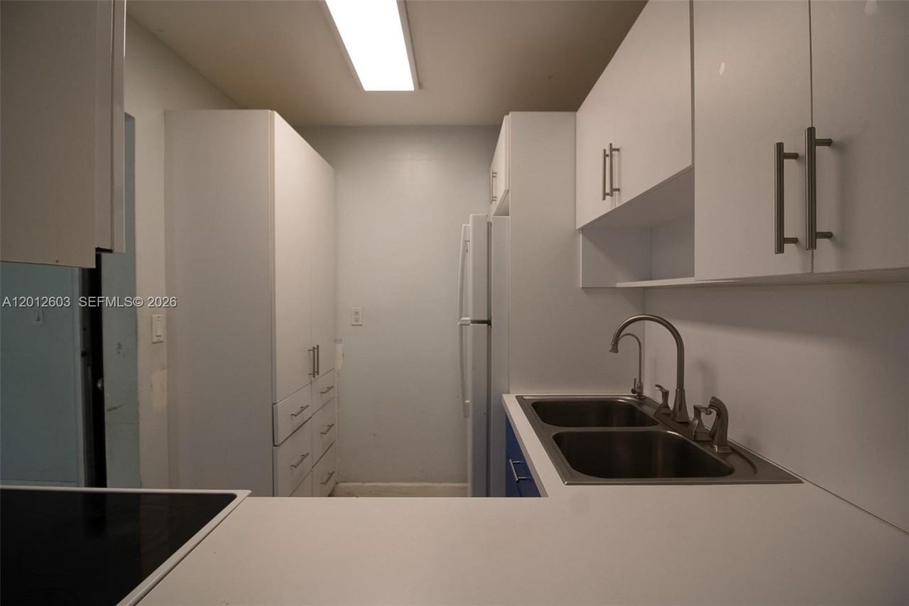10365 N Kendall Dr #D1 - Photo 2 of 12