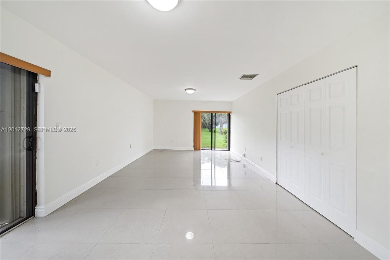 11000 Sw 112th Ave #11000 - Photo 2 of 16
