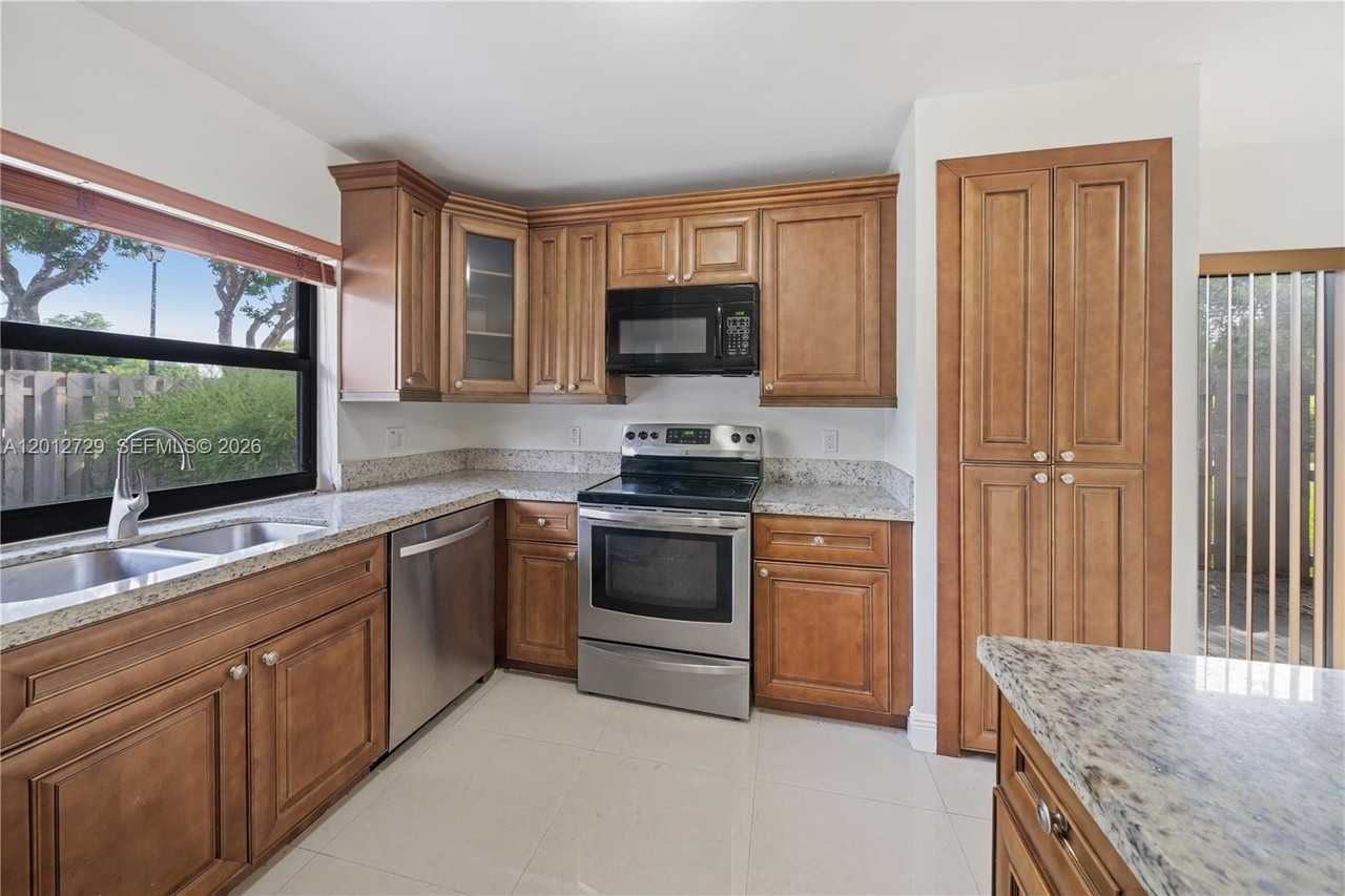 11000 Sw 112th Ave #11000 - Photo 4 of 16