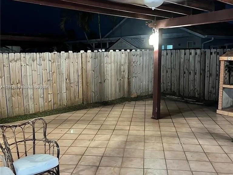 8435 Nw 189th Ln #1403 - Photo 6 of 7