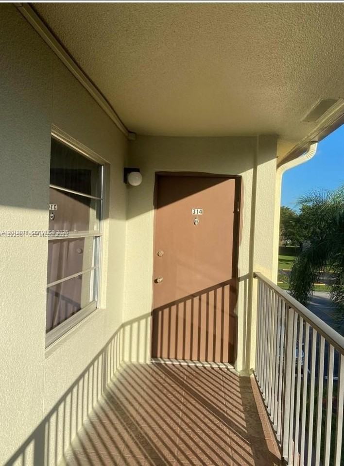 150 Sw 134th Way #314R - Photo 2 of 11