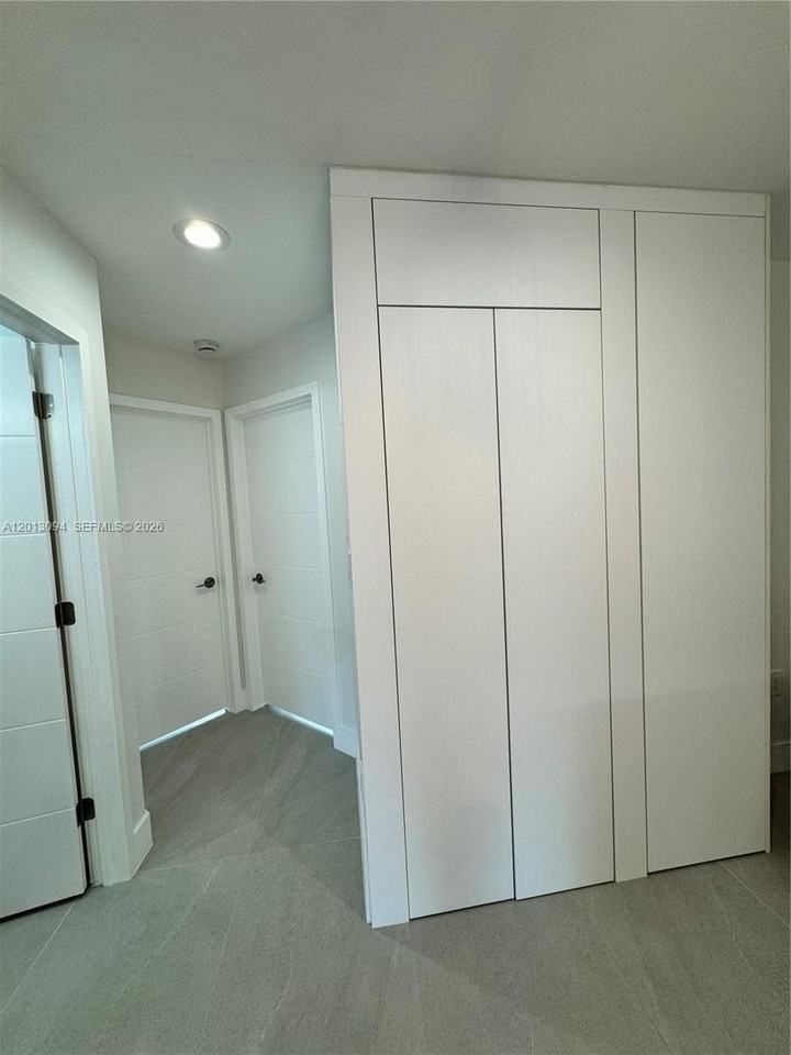 4708 Nw 114th Ave #204-3 - Photo 6 of 25