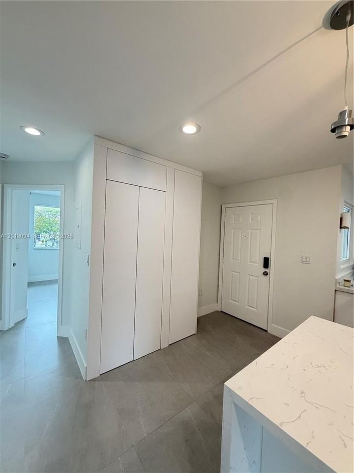 4708 Nw 114th Ave #204-3 - Photo 7 of 25