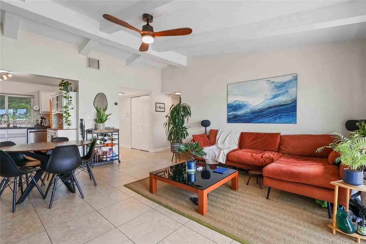 12340 Sw 115th Ter #0 - Photo 7 of 24