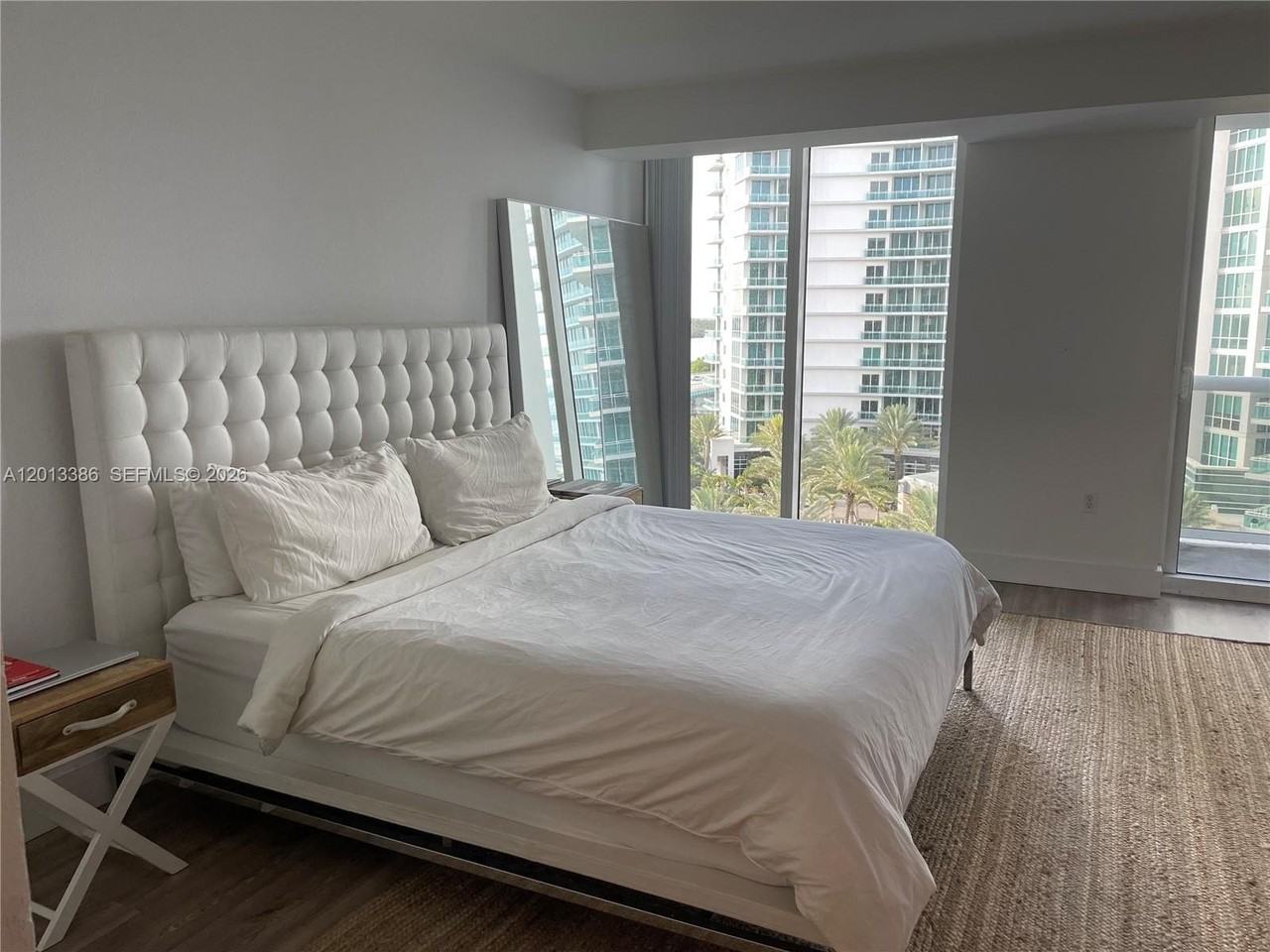10275 Collins Ave #901 - Photo 7 of 24