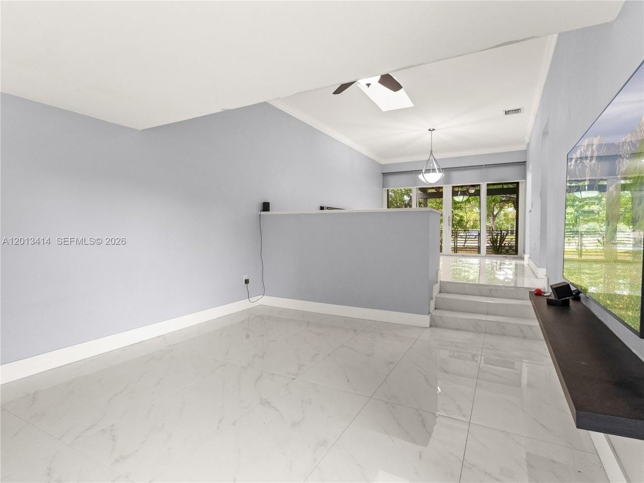 9133 Fontainebleau Blvd #8 - Photo 7 of 30