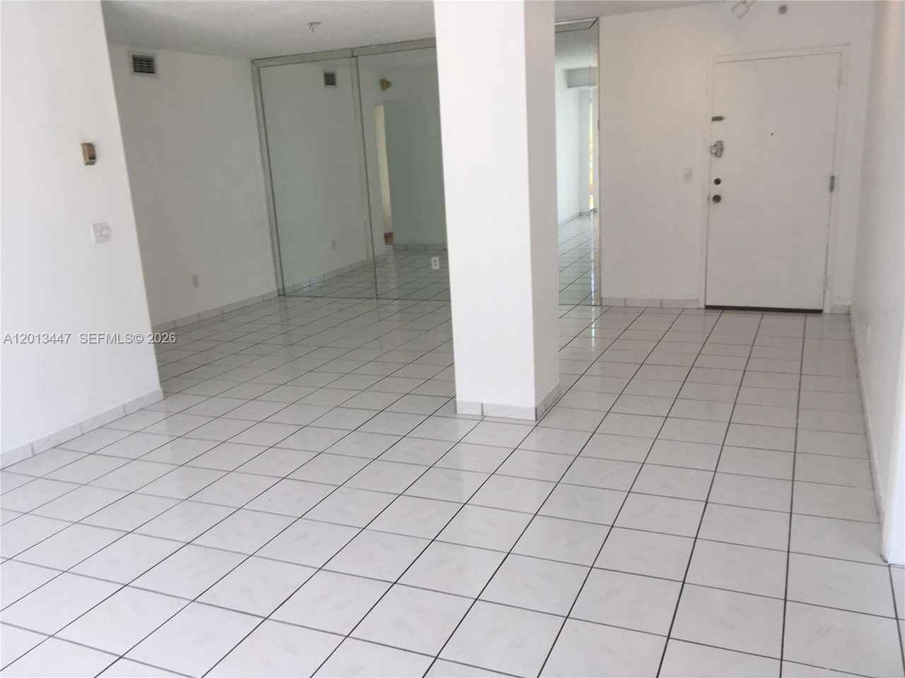 77 Crandon Blvd #2E - Photo 4 of 11