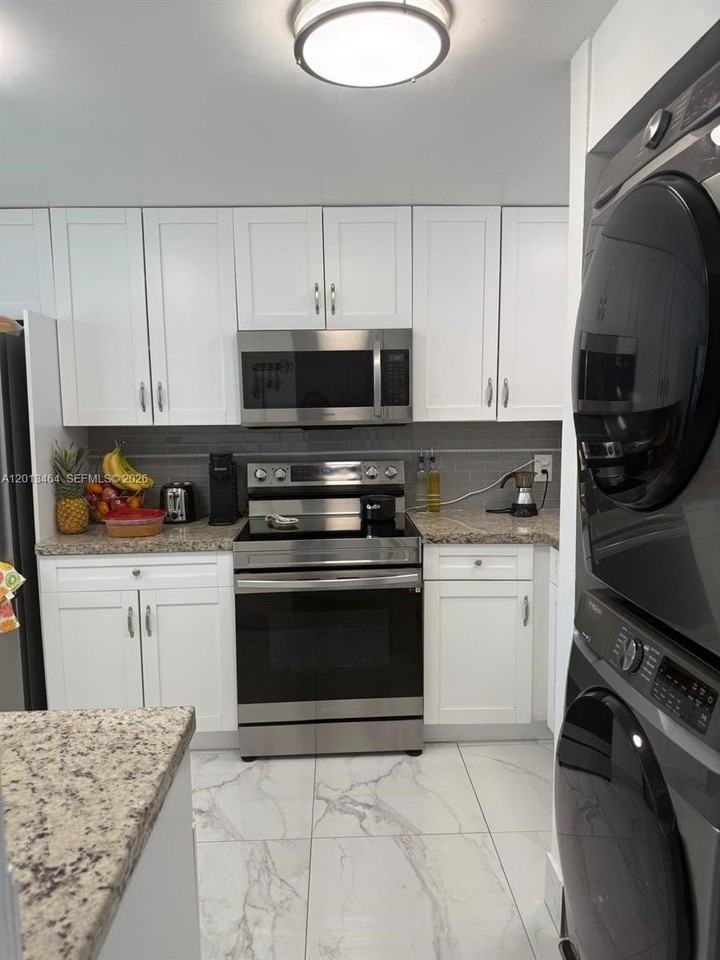 1790 W 75th St #1790 - Photo 7 of 40