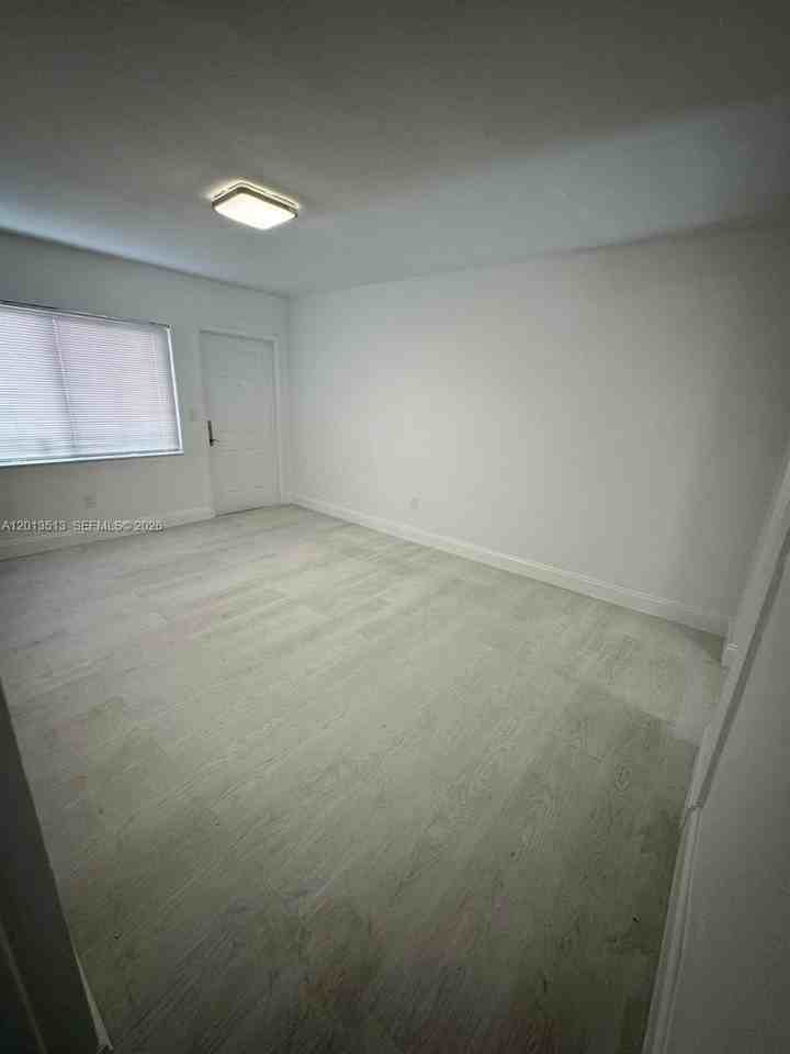 7360 Sw 21st St #7362 - Photo 2 of 9