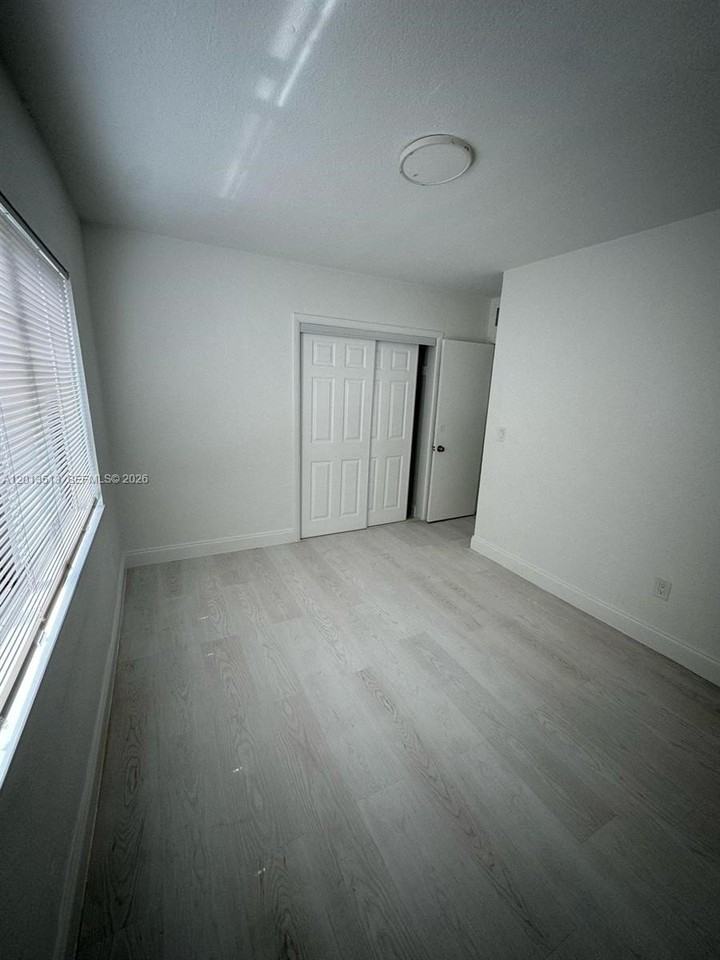 7360 Sw 21st St #7362 - Photo 3 of 9