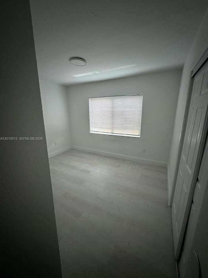 7360 Sw 21st St #7362 - Photo 4 of 9