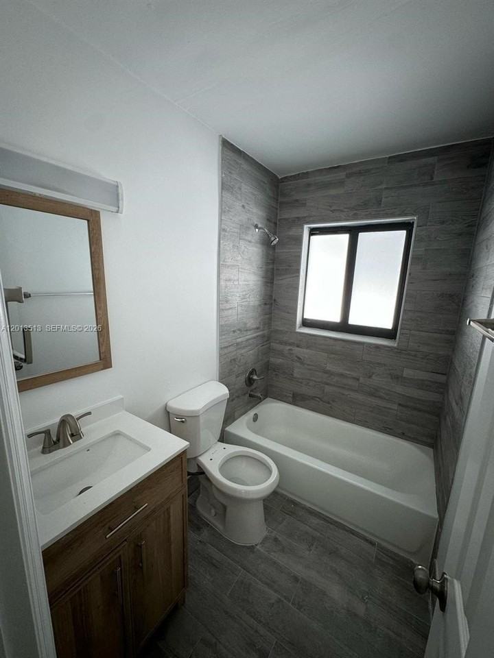 7360 Sw 21st St #7362 - Photo 6 of 9
