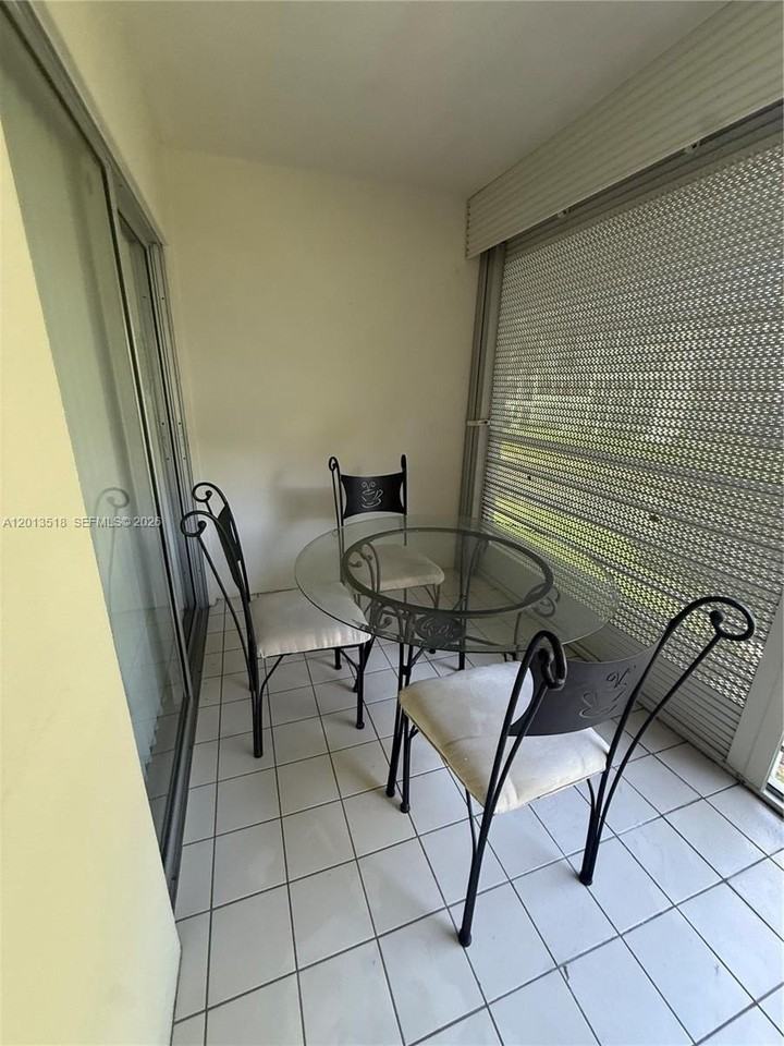 4401 Martinique Ct #B2 - Photo 3 of 10