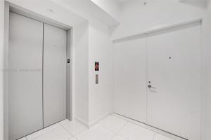 featured image of 851 Ne 1st Ave #4001