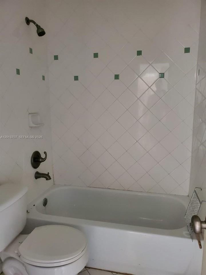 3015 Nw 118th Dr #124E - Photo 2 of 5