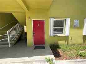 209 Ne 141st St #4 - Photo 1 of 1