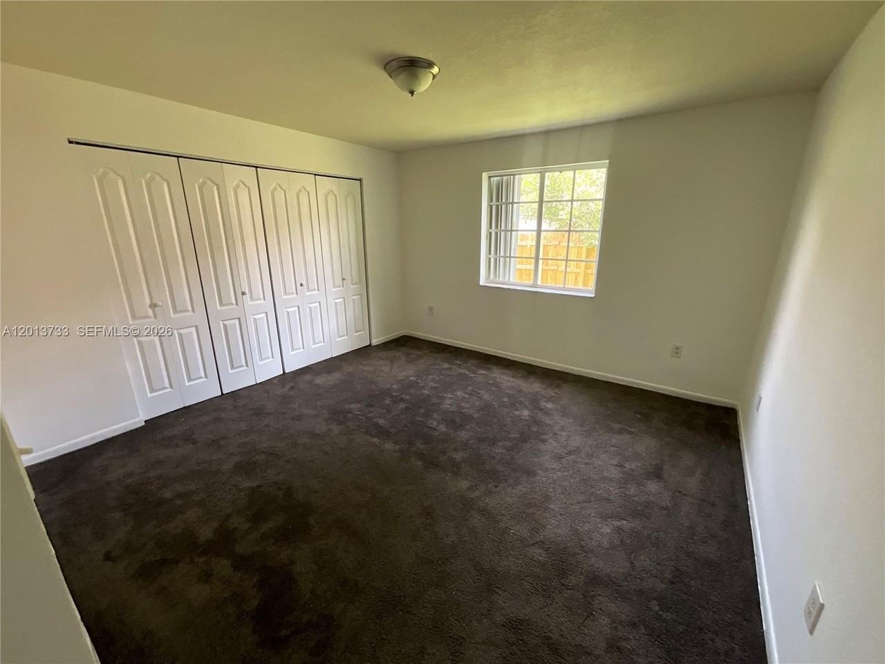 209 Ne 141st St #4 - Photo 5 of 13