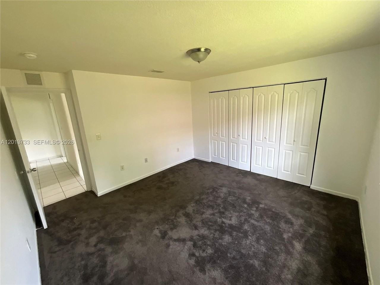 209 Ne 141st St #4 - Photo 6 of 13