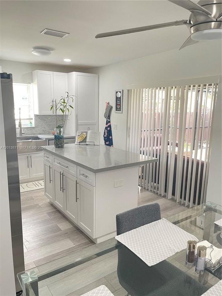 2665 Nw 99th Ave #2665 - Photo 2 of 34