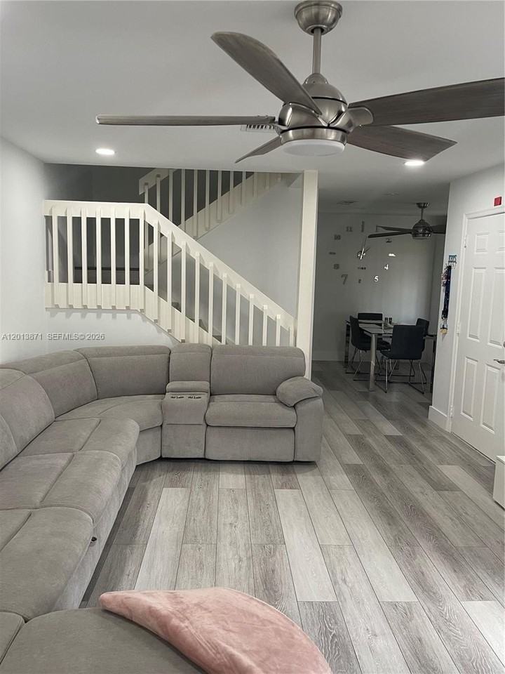 2665 Nw 99th Ave #2665 - Photo 7 of 34