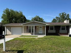 1161 Saratoga Dr - Photo 1 of 1