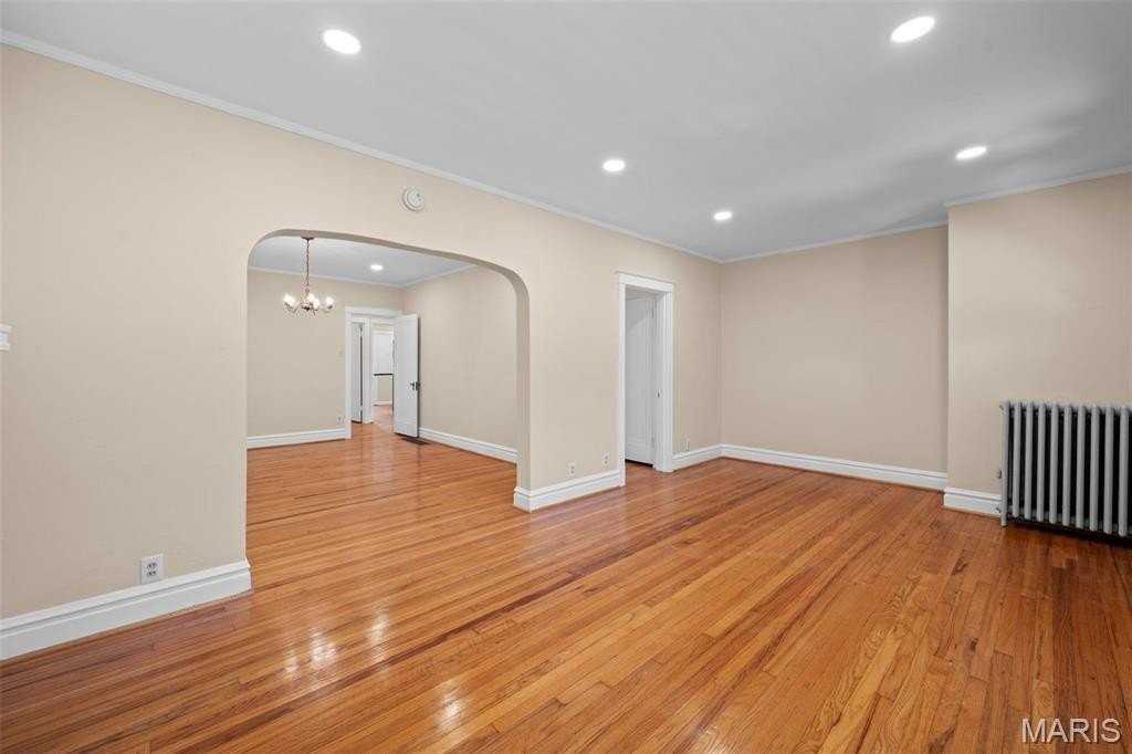 5515 Milentz Ave - Photo 7 of 24