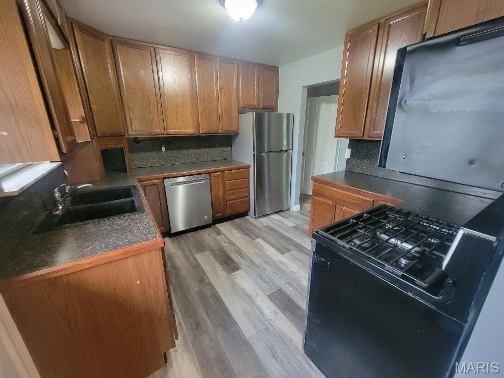 6128 Fee Fee Rd - Photo 5 of 22