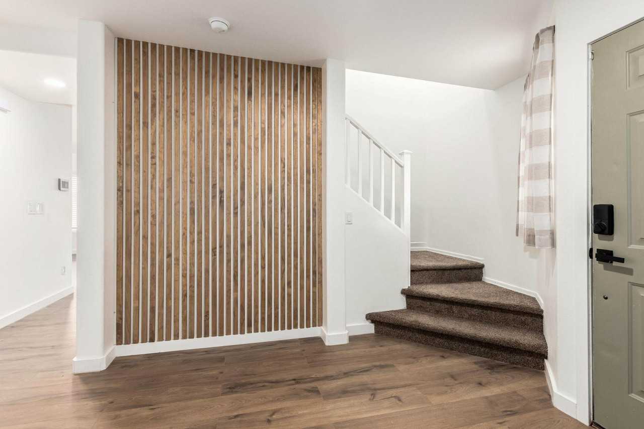 E El Moro Cir - Photo 5 of 11