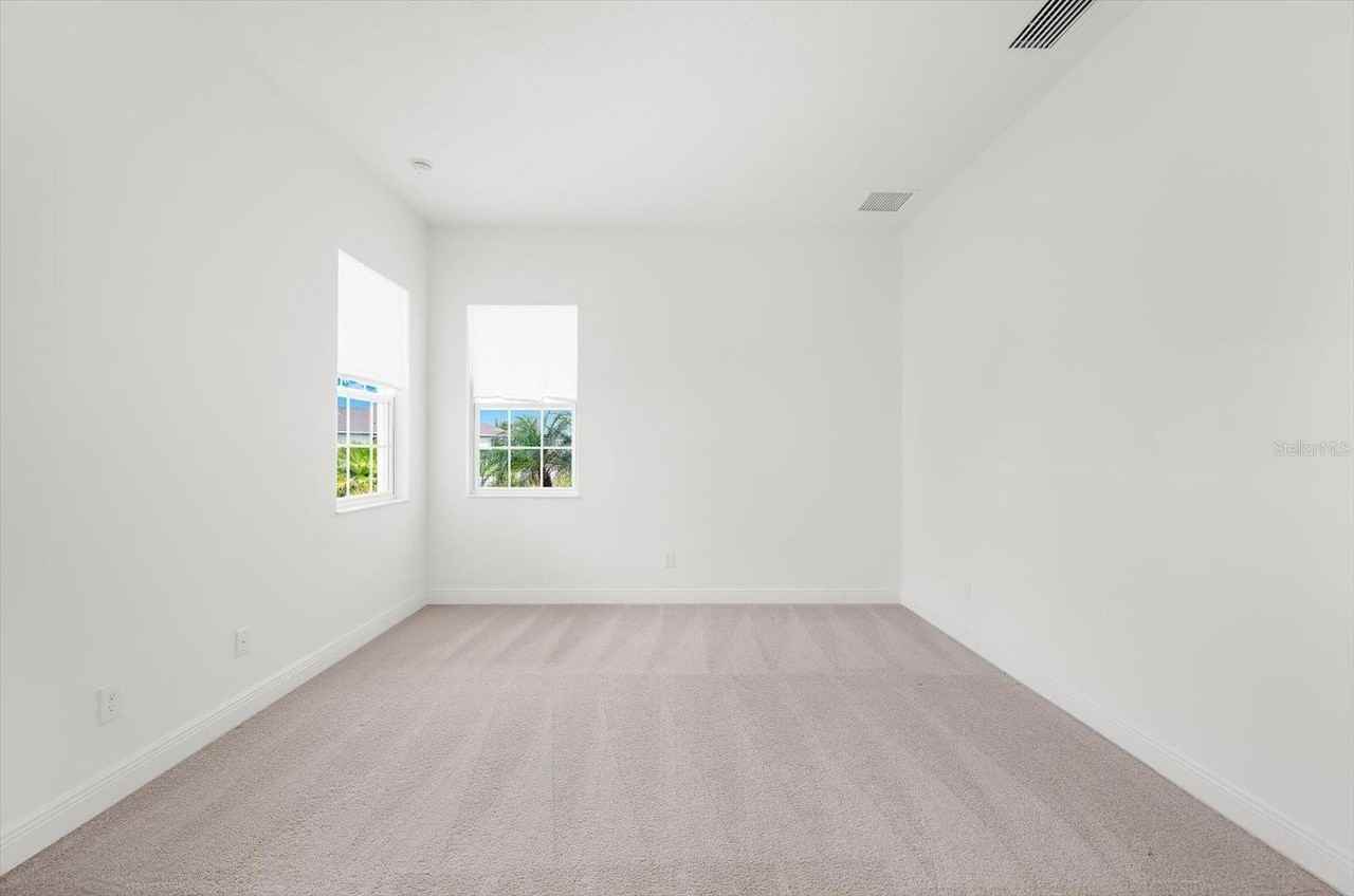 13744 Old Creek Ct - Photo 7 of 43