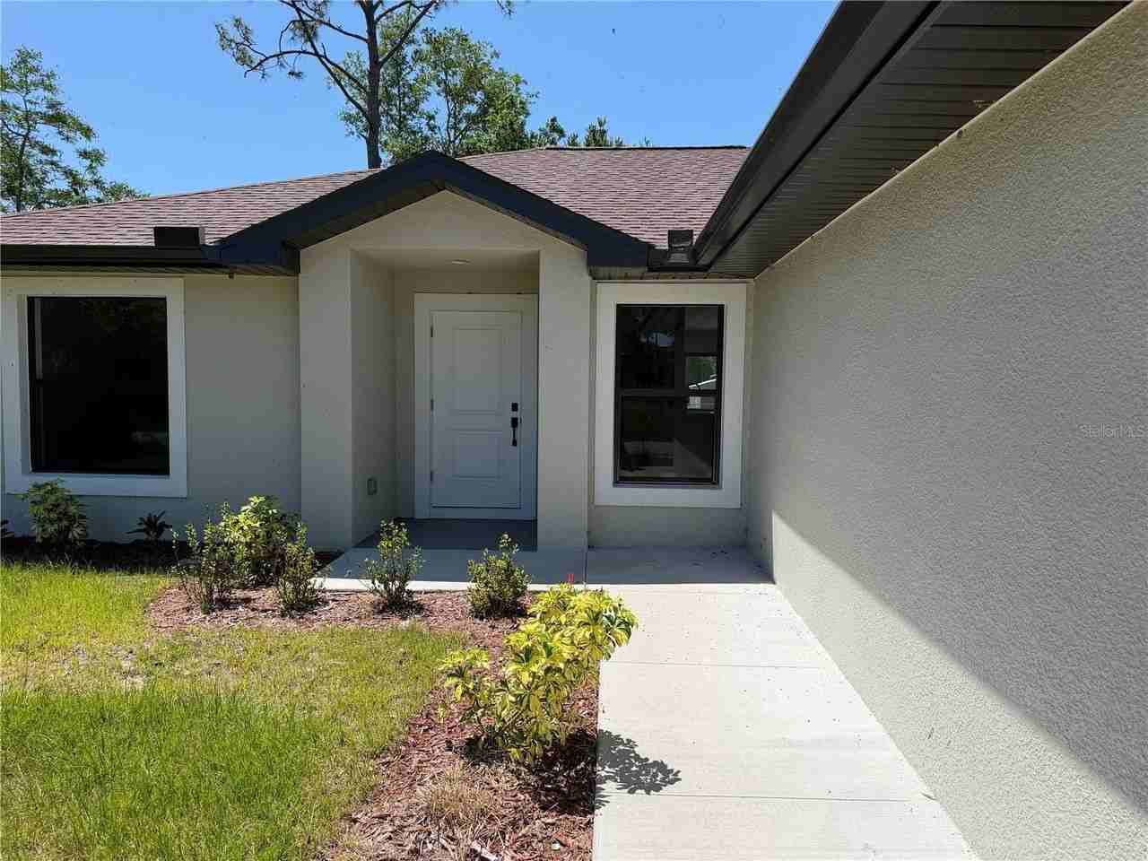 23367 Mayville Ave - Photo 3 of 37