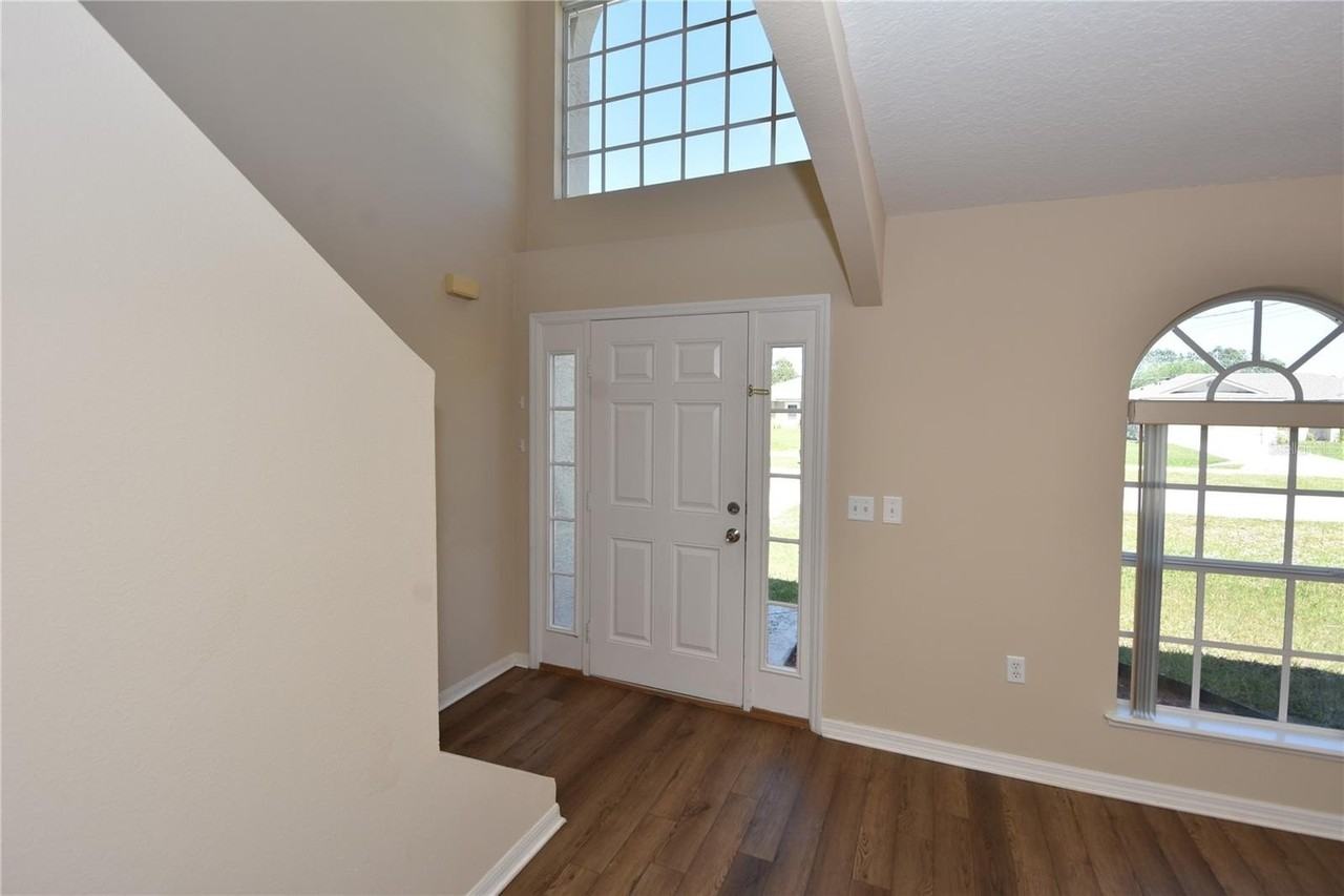 37 Buttermill Dr - Photo 3 of 41