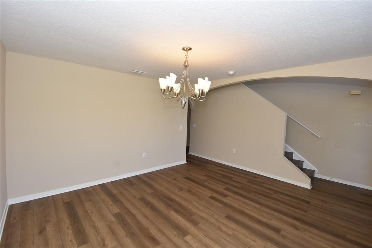 37 Buttermill Dr - Photo 5 of 41