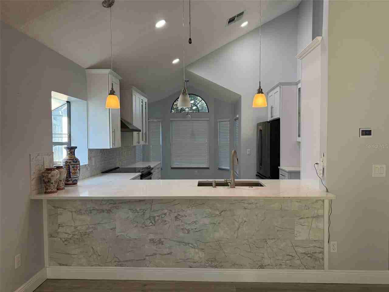 5722 Parkview Lake Dr - Photo 6 of 28