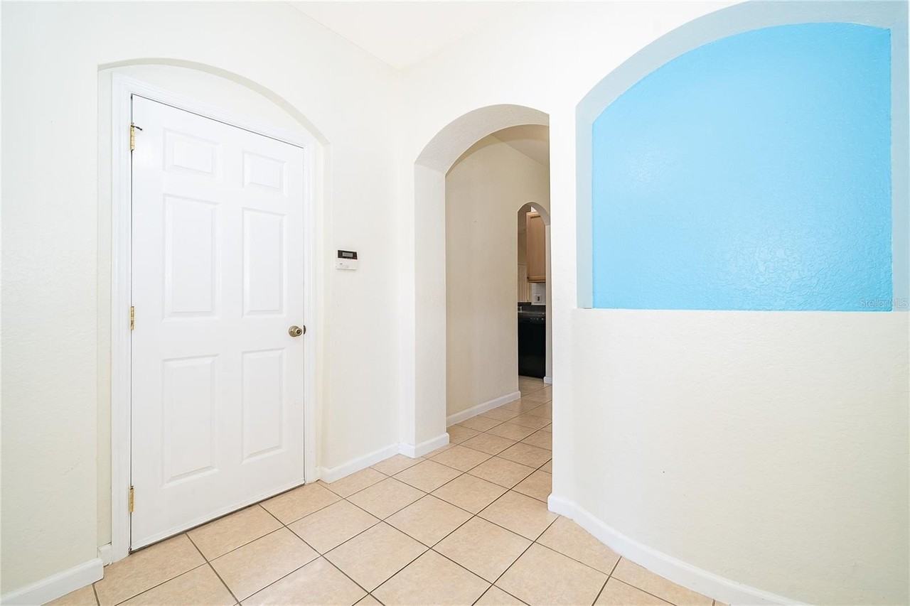14162 Turning Leaf Dr - Photo 2 of 25