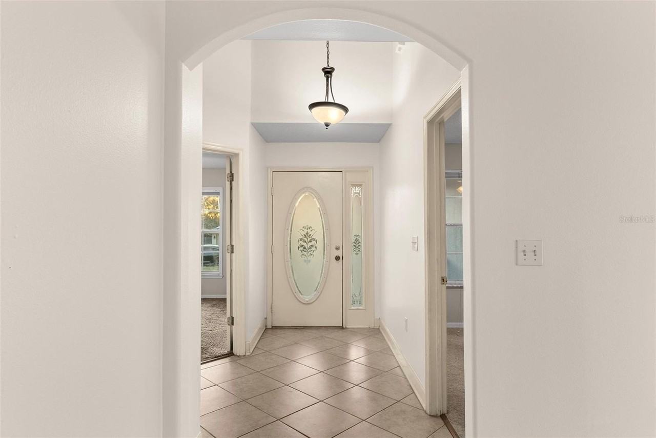 212 Bent Oak Loop - Photo 4 of 32