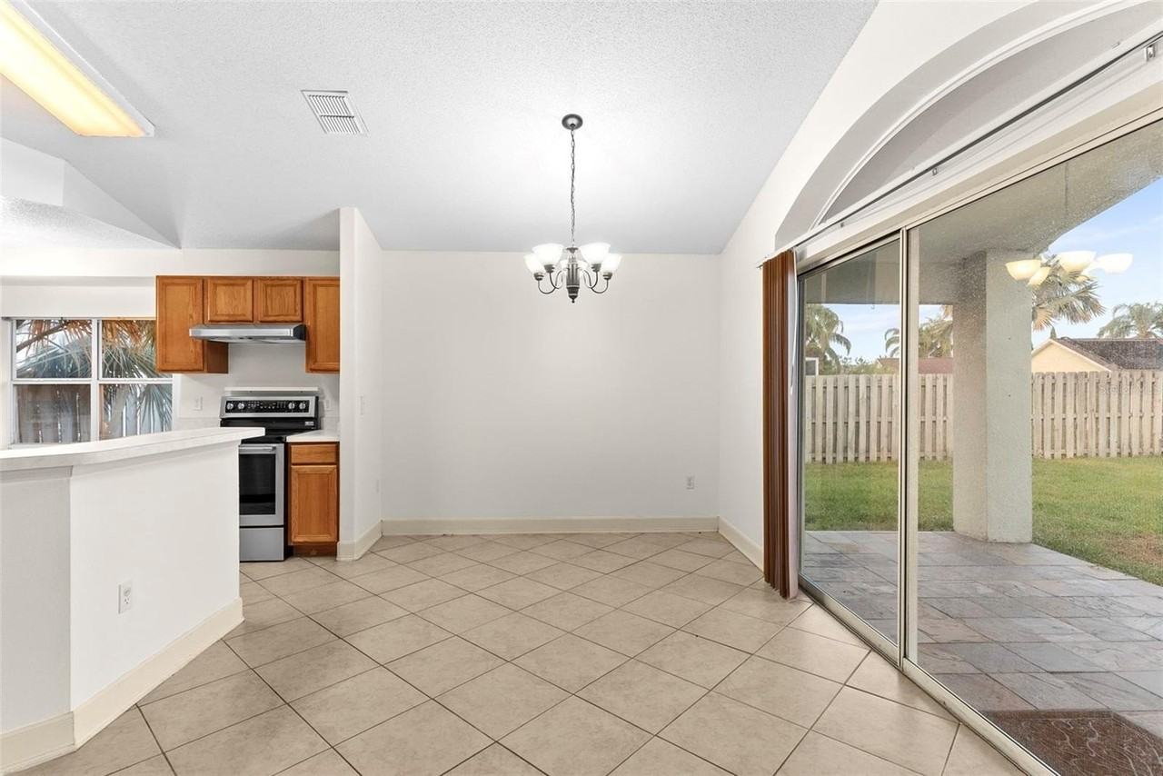 212 Bent Oak Loop - Photo 7 of 32