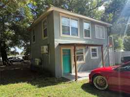 featured image of 810 8th St