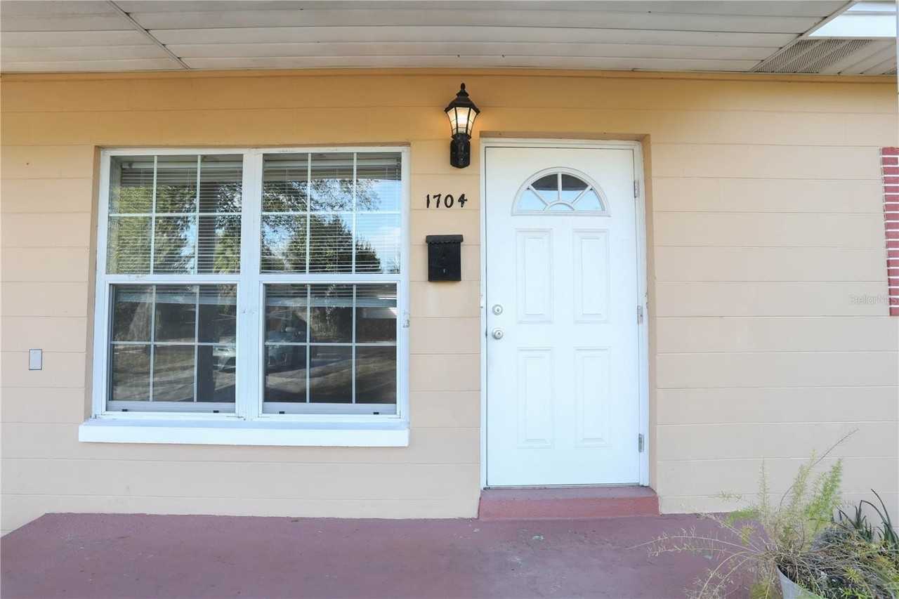 1704 Edmundshire Rd - Photo 3 of 23