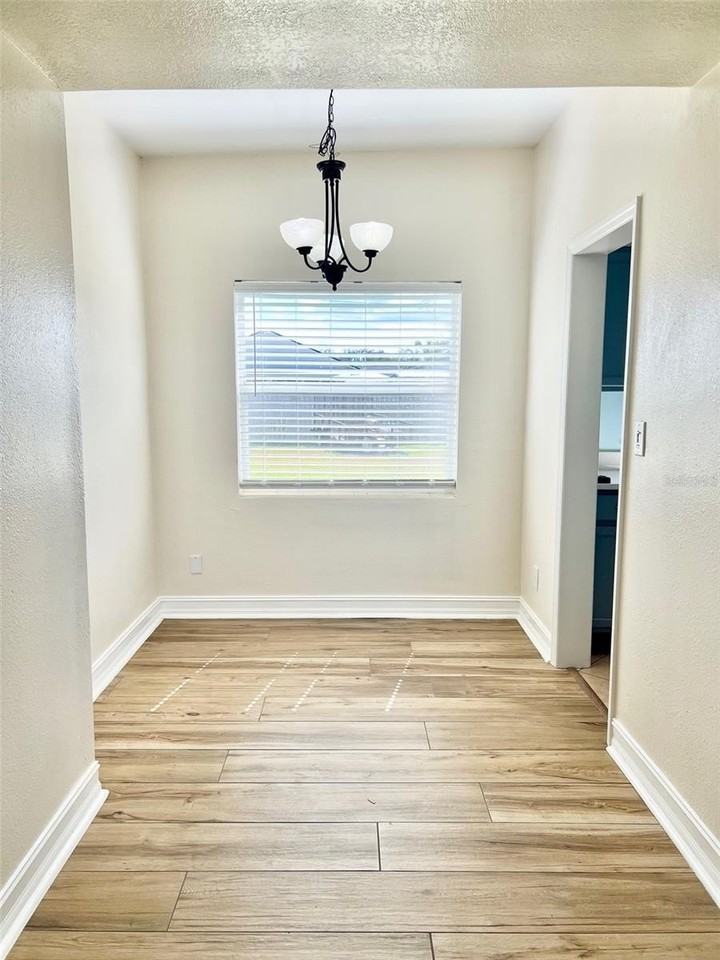 1840 Brando Dr - Photo 4 of 25