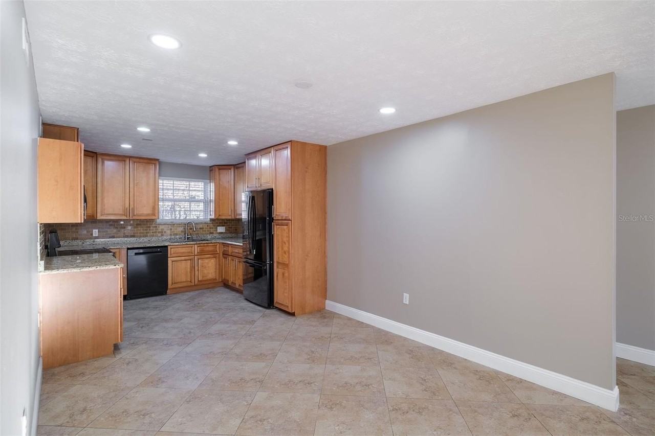 4388 Lake Underhill Rd #21C2 - Photo 4 of 28