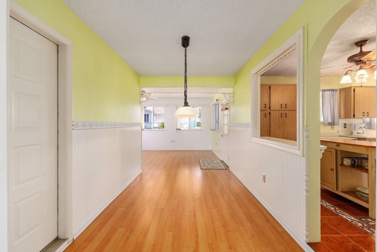 8669 Sw 108th Lane Rd - Photo 6 of 9