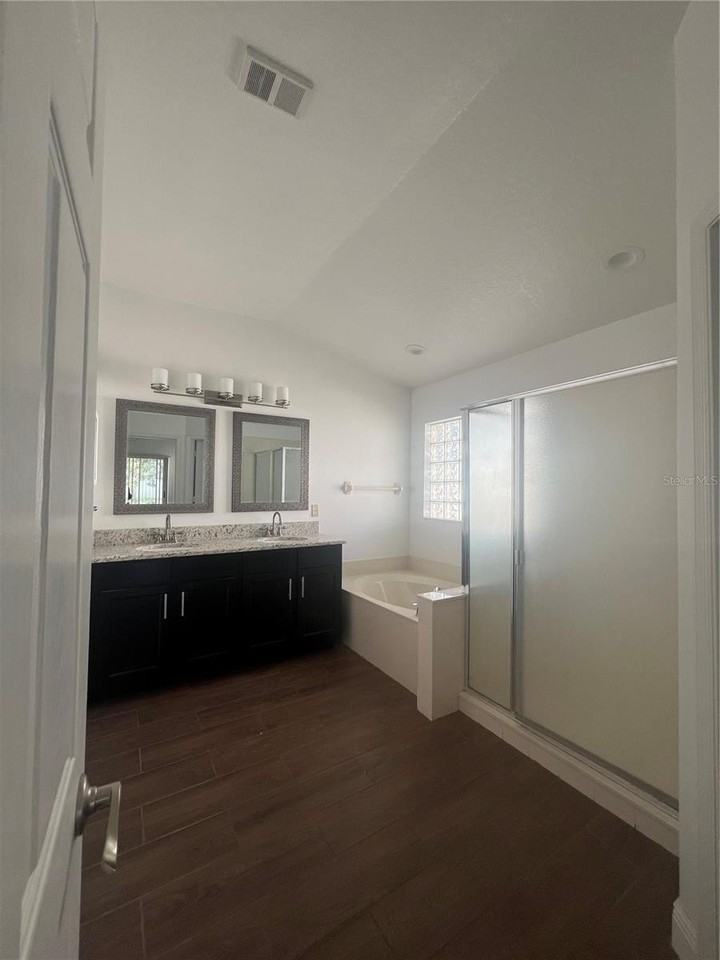 12319 Greco Dr - Photo 5 of 5