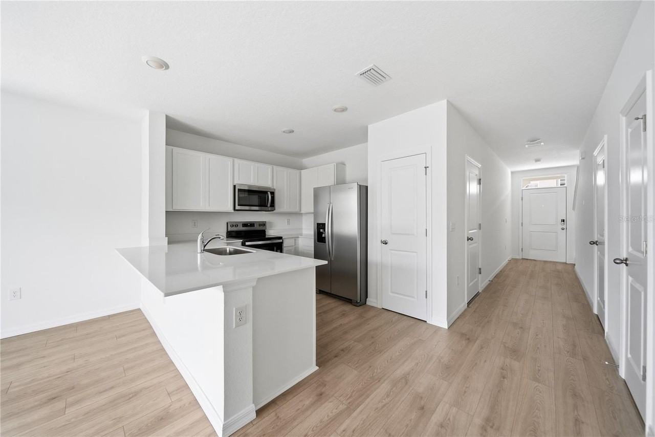 32526 Midsummer Night Ln - Photo 5 of 22