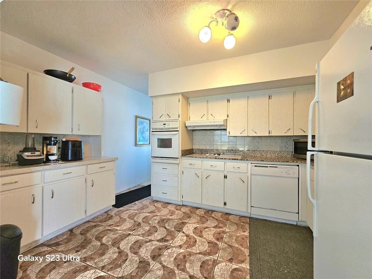 2380 World Parkway Blvd #56 - Photo 3 of 22